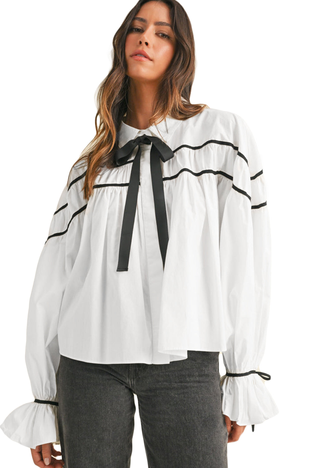 White Sweet Bowknot Button-up Long Sleeve Blouse